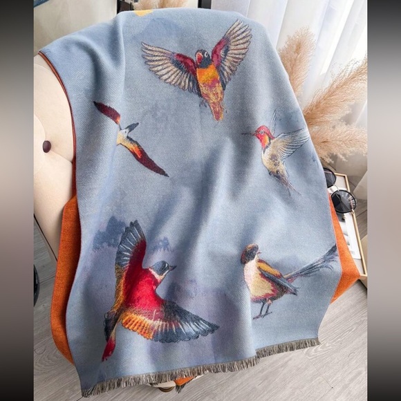Luxe Parrot Bird Print Long Shawl Scarf Wrap Holiday Winter Present - Picture 3 of 5